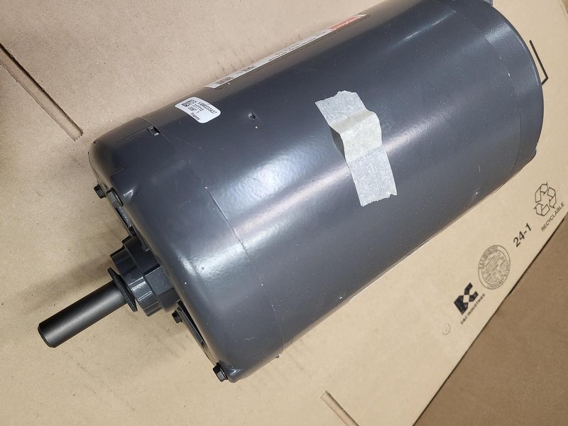 Dayton motor P56AF92A11 / 1.5 HP *NEW IN BOX* ADJ 1VP4058 / QTX1/2 SG BUSHING gallery