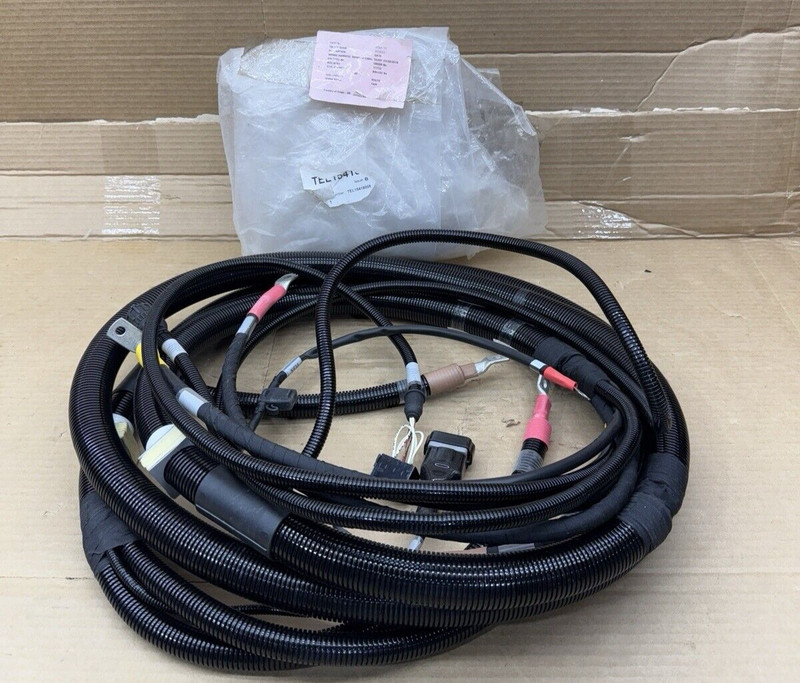 Genuine CNH Battery to Cabin Wiring Harness TEL15418008