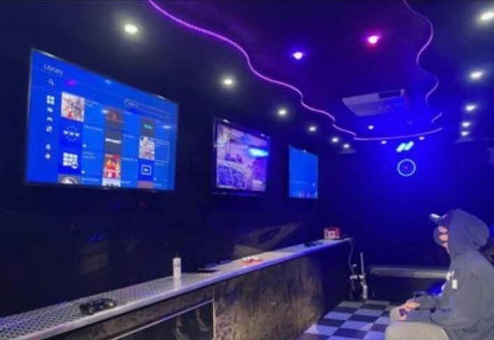 2016 Mobile Video & VR VIRTUAL REALITY 24' game trailer business & generator,
