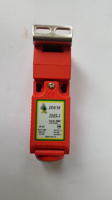 IDEM 190001 IDIS-1 Compact Safety Interlock switch ((IN4S3B2)