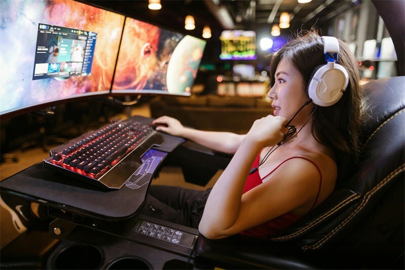 Live Gaming Website Design | Free .COM Domain & 1 Year SSD Hosting | SSL gallery