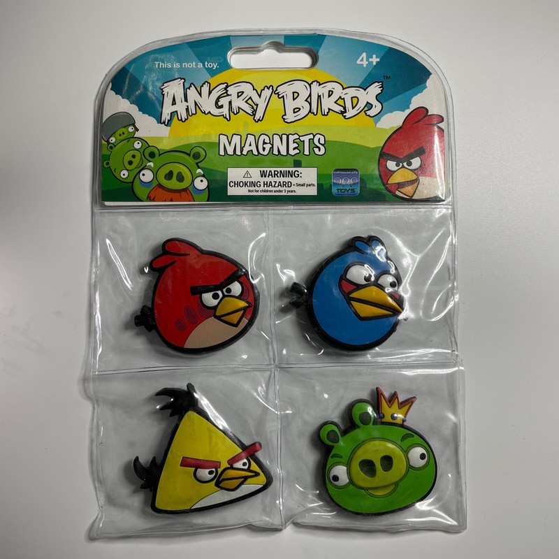 NIB Angry Birds Classic 2″ Lazer Cut Magnets Four Pack | 2011 3″ CWT Collection