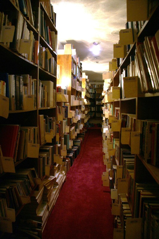 Successful AMAZON Business 100,000+ (80,000+ Cataloged) Books! gallery