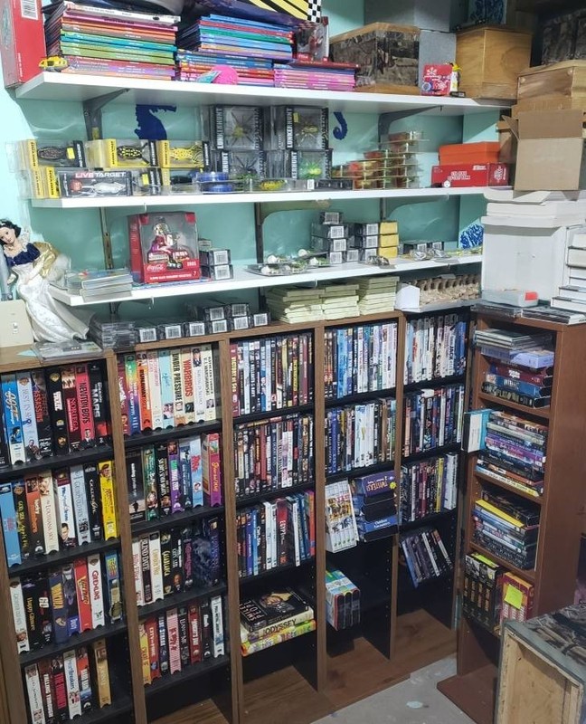 MUST SELL! CLOSING Established eBay Store 60K+ In Inventory + Listed Items.